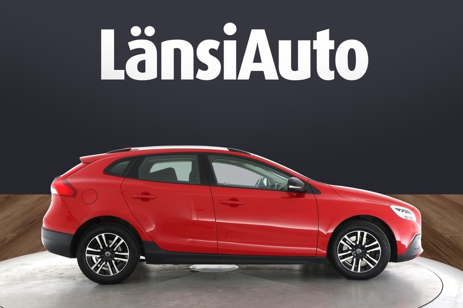 Volvo V40 Cross Country vaihtoauto