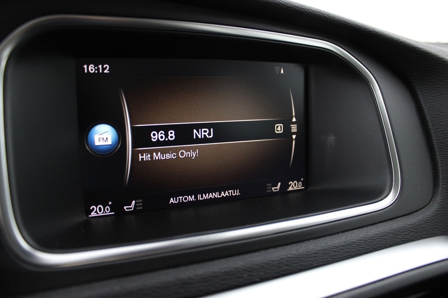 Volvo V40 Cross Country vaihtoauto