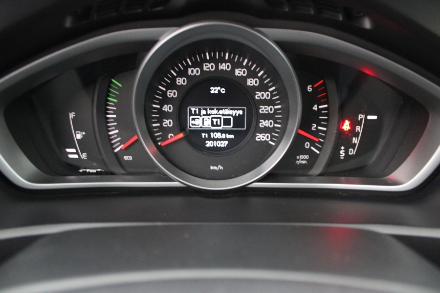 Volvo V40 Cross Country vaihtoauto