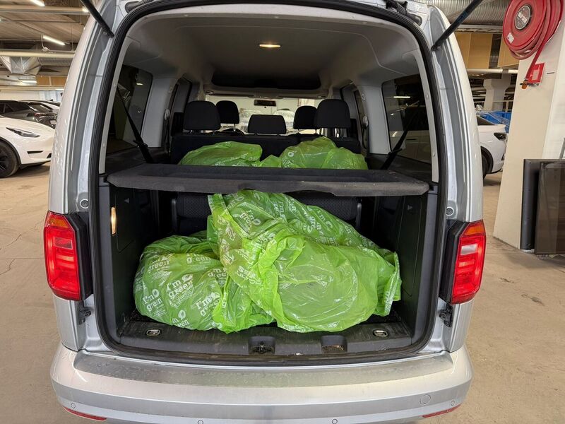 Volkswagen Caddy Maxi vaihtoauto