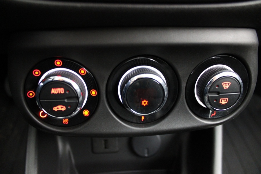 Opel Corsa vaihtoauto