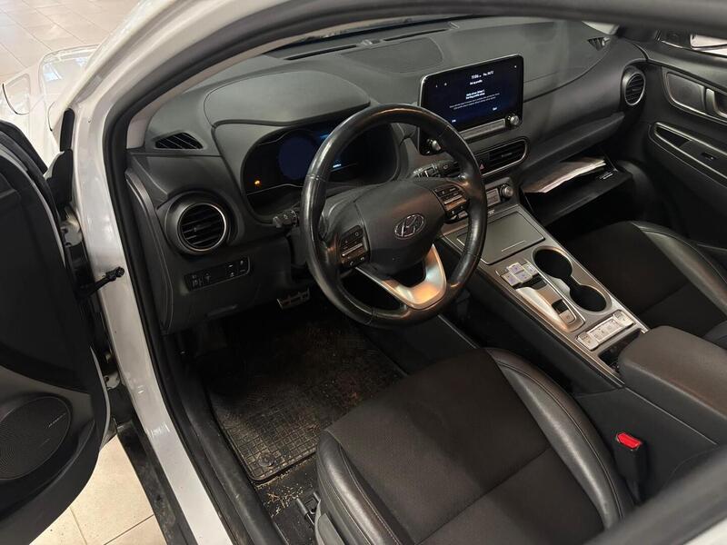 Hyundai Kona vaihtoauto