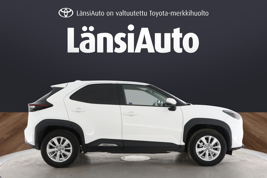 Toyota Yaris Cross vaihtoauto