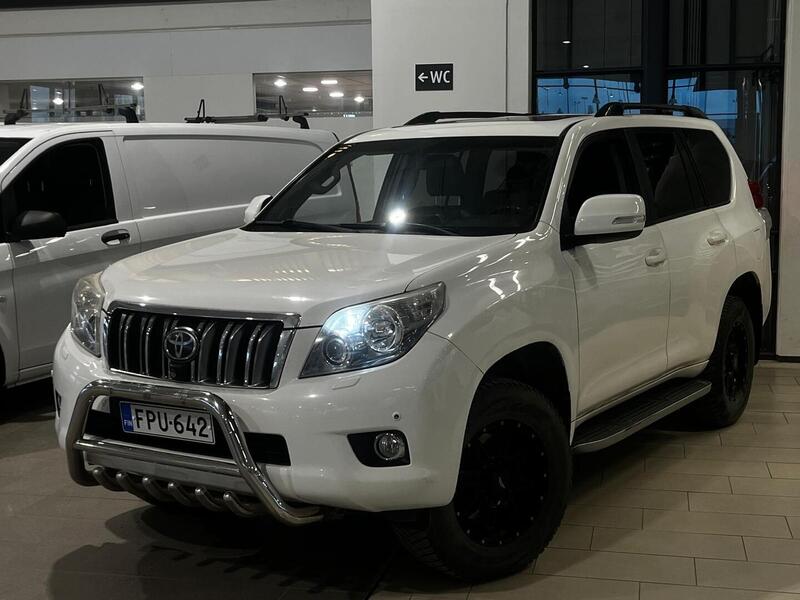 Toyota Land Cruiser vaihtoauto