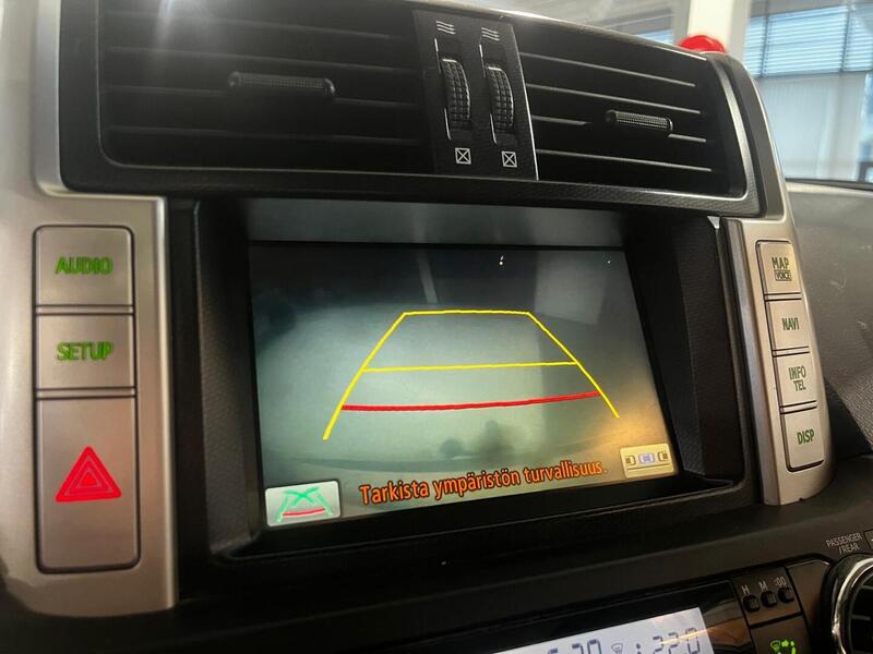 Toyota Land Cruiser vaihtoauto