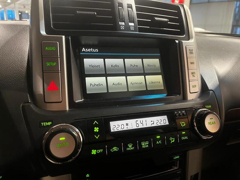 Toyota Land Cruiser vaihtoauto