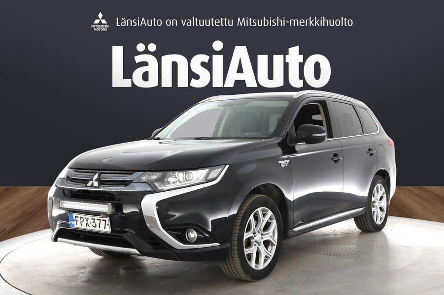 Mitsubishi Outlander PHEV vaihtoauto