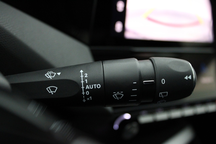 Peugeot E-308 vaihtoauto