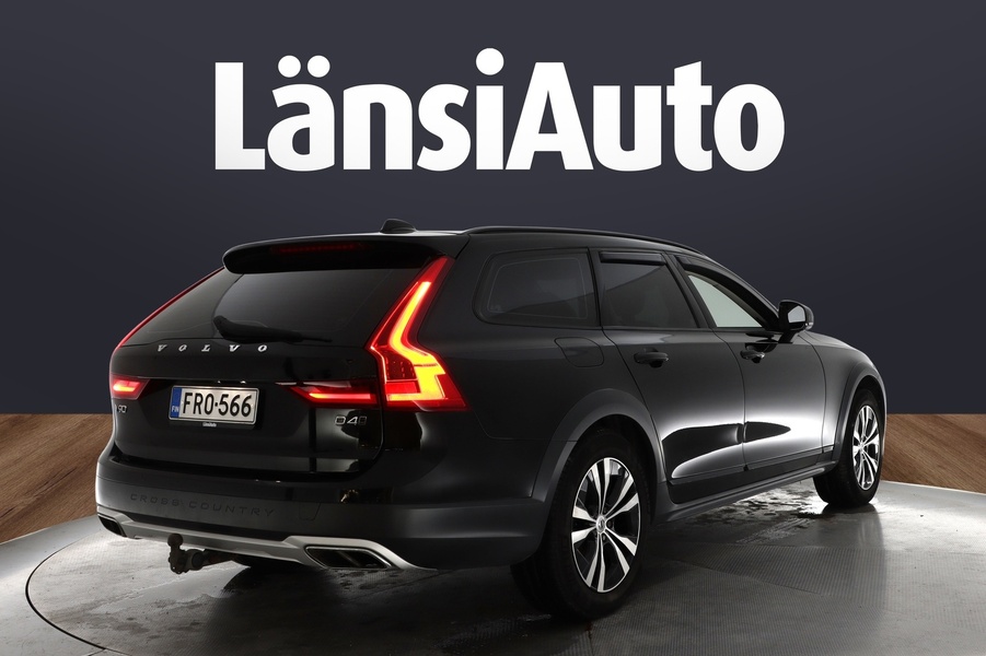 Volvo V90 Cross Country vaihtoauto