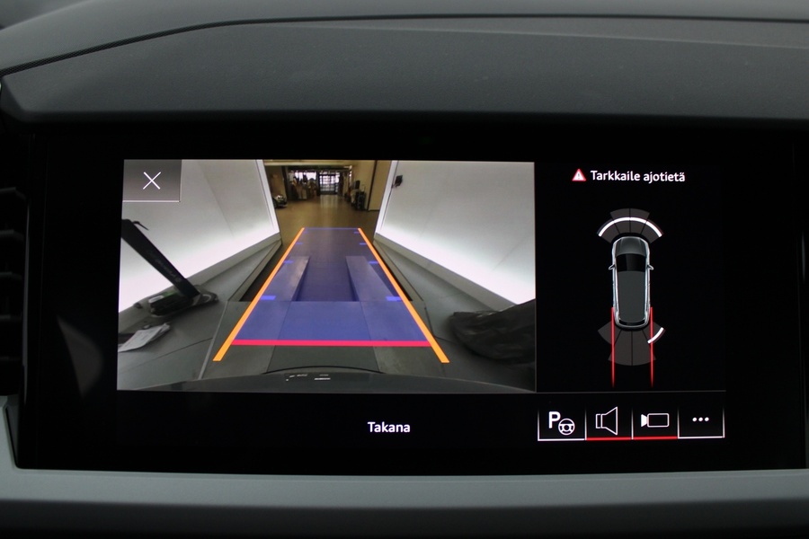 Audi Q4 e-tron vaihtoauto