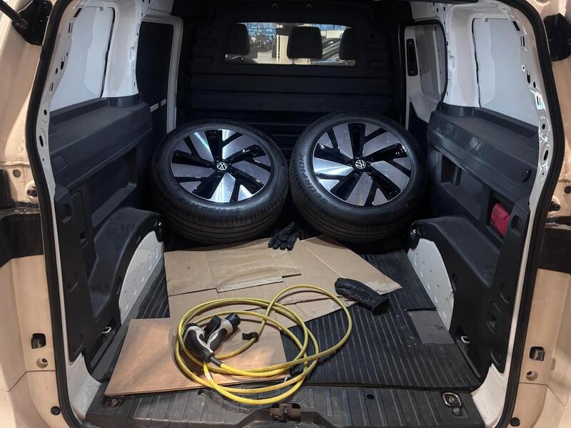 Volkswagen ID. Buzz vaihtoauto