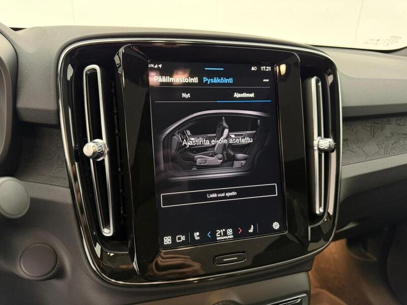 Volvo C40 vaihtoauto