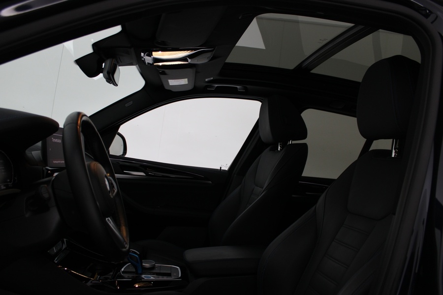 BMW iX3 vaihtoauto