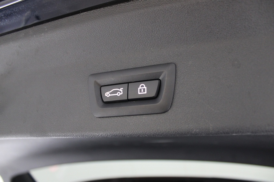 BMW iX3 vaihtoauto