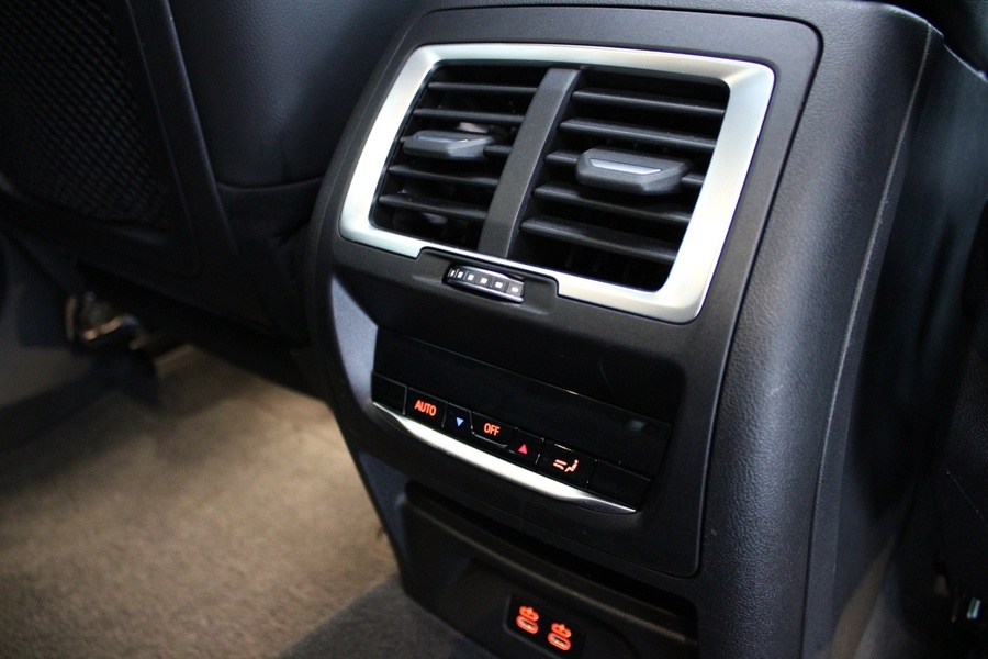 BMW iX3 vaihtoauto