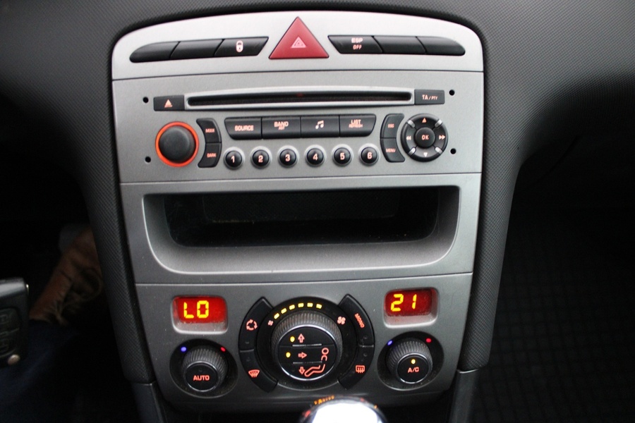 Peugeot 308 vaihtoauto