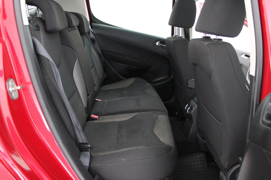 Peugeot 308 vaihtoauto