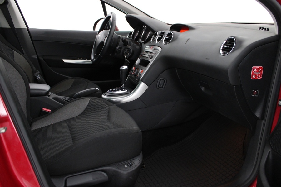 Peugeot 308 vaihtoauto