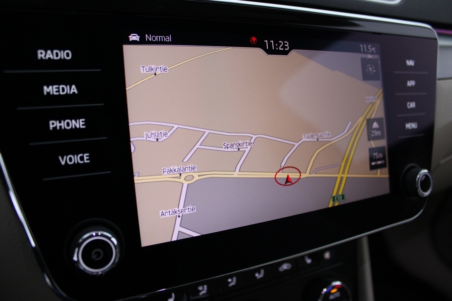 Skoda Superb vaihtoauto