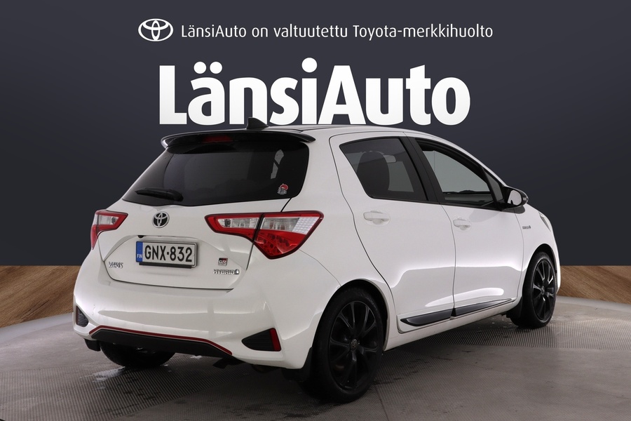 Toyota Yaris vaihtoauto