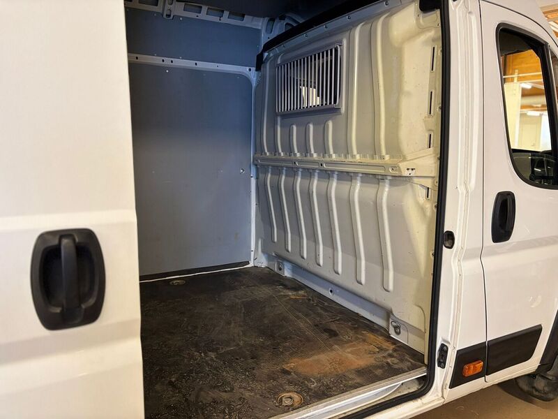 Peugeot Boxer vaihtoauto