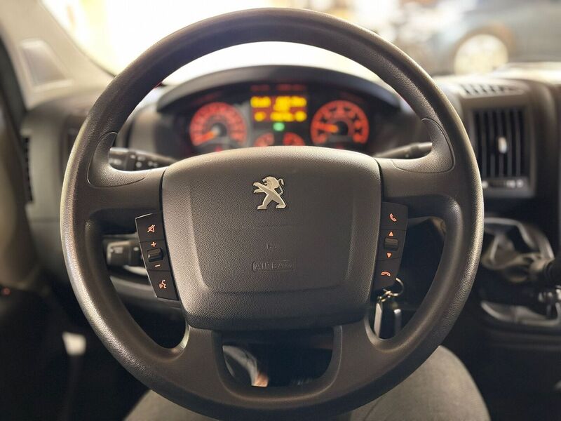 Peugeot Boxer vaihtoauto