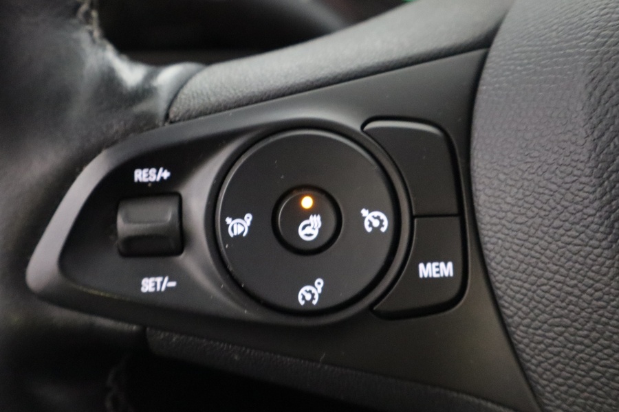 Opel Corsa vaihtoauto