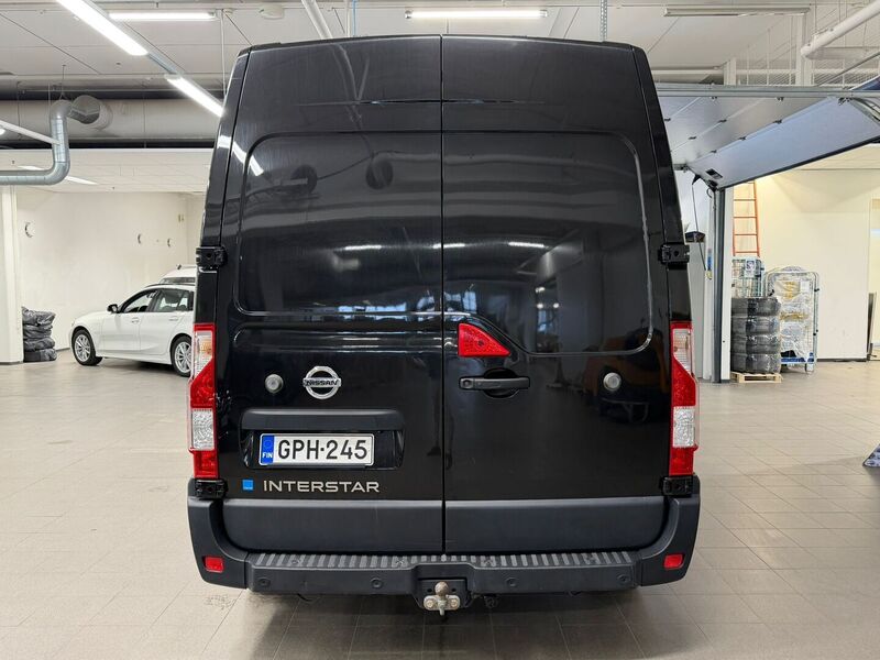 Nissan NV400 vaihtoauto