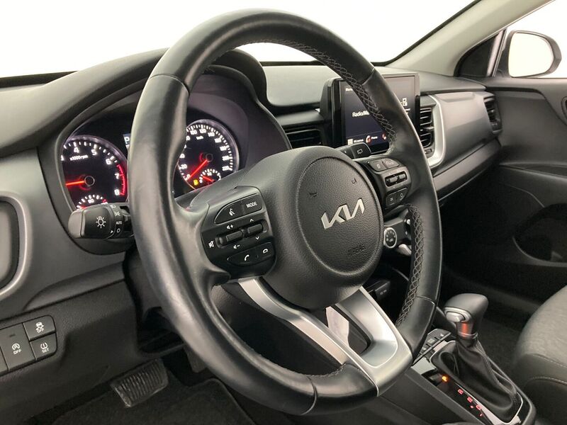 Kia Stonic vaihtoauto