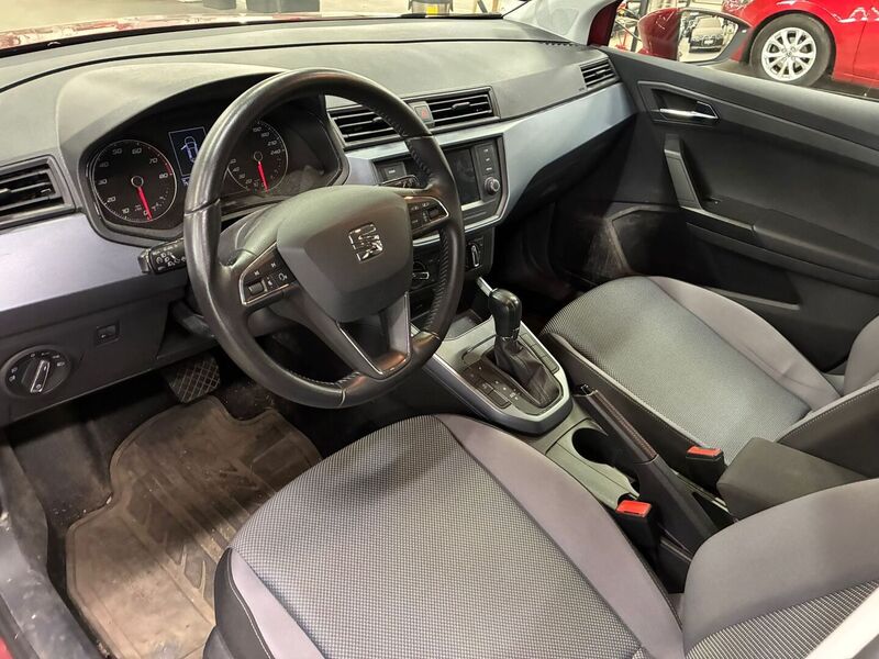 SEAT Arona vaihtoauto