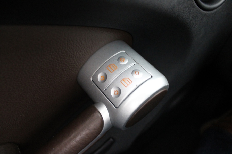 Mercedes-Benz SLK vaihtoauto