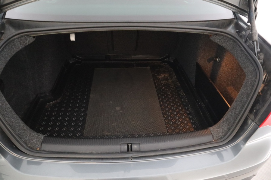 Volkswagen Jetta vaihtoauto
