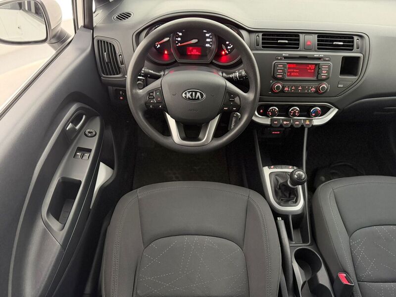 Kia Rio vaihtoauto
