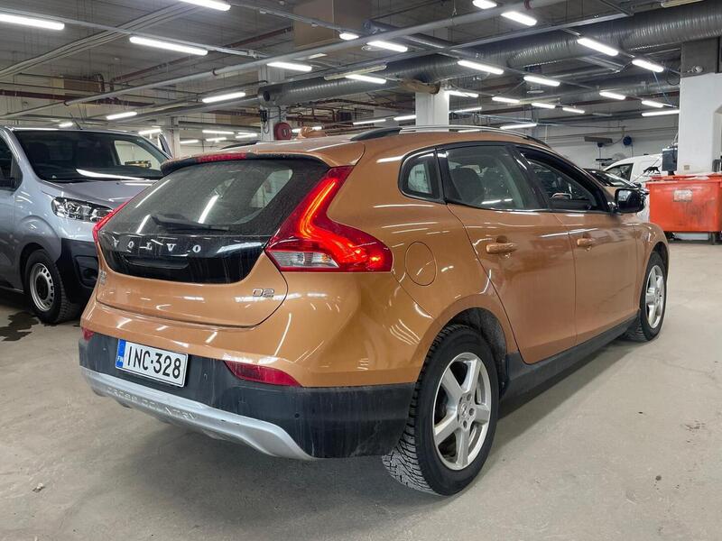 Volvo V40 Cross Country vaihtoauto