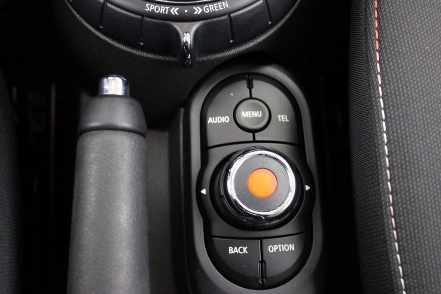 Mini Cooper vaihtoauto