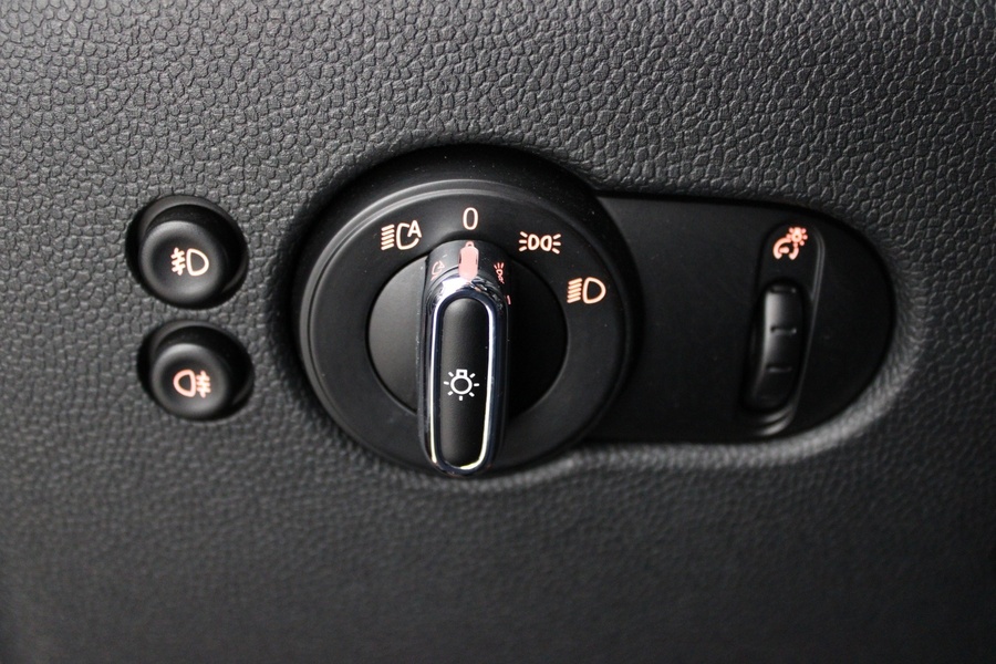 Mini Cooper vaihtoauto