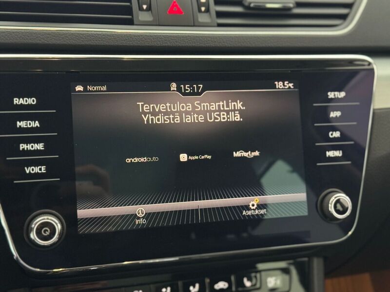 Skoda Superb vaihtoauto