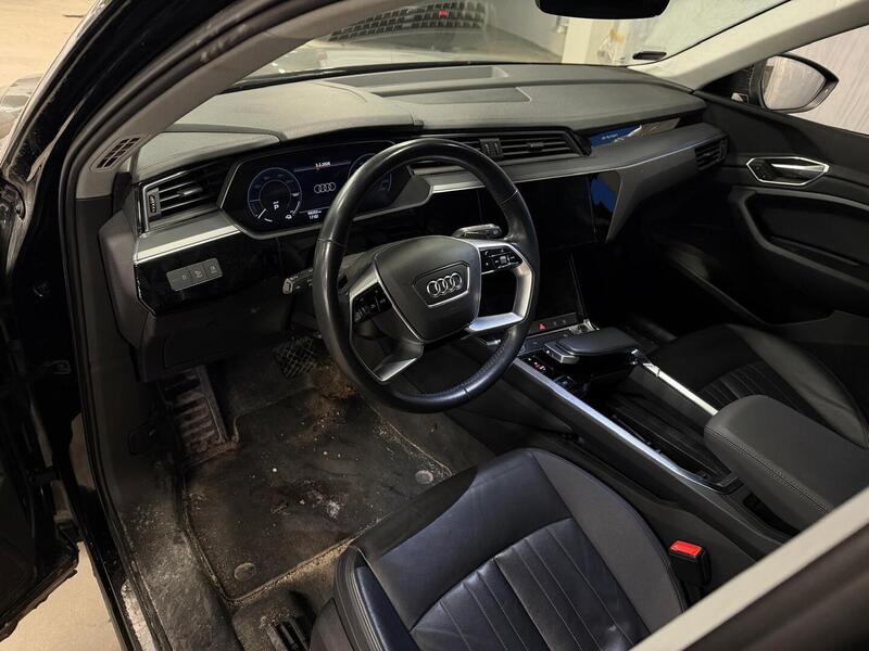 Audi e-tron vaihtoauto