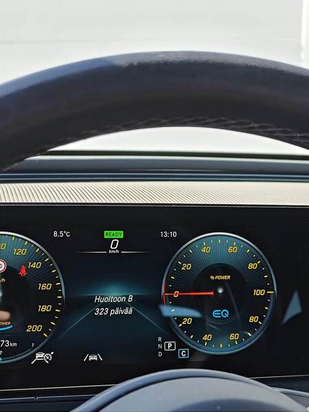 Mercedes-Benz EQC vaihtoauto