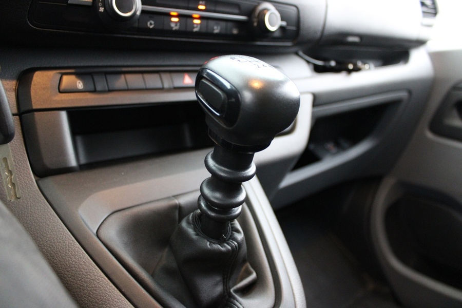 Toyota Proace Verso vaihtoauto