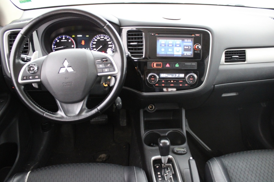 Mitsubishi Outlander vaihtoauto