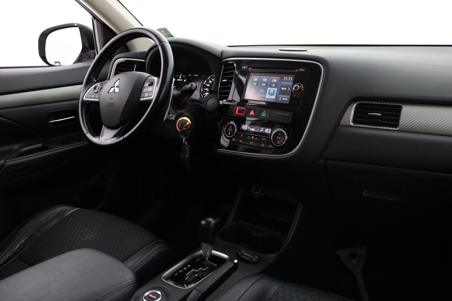 Mitsubishi Outlander vaihtoauto