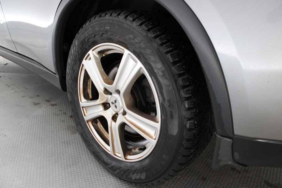 Mitsubishi Outlander vaihtoauto