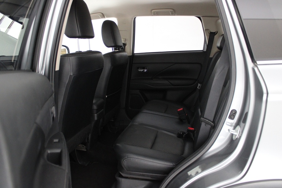 Mitsubishi Outlander vaihtoauto