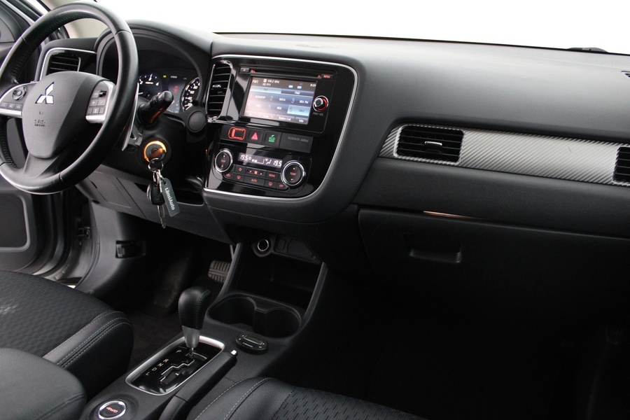 Mitsubishi Outlander vaihtoauto