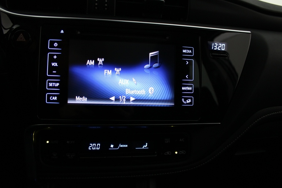 Toyota Auris vaihtoauto