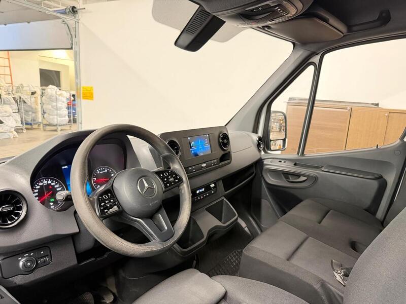 Mercedes-Benz Sprinter vaihtoauto