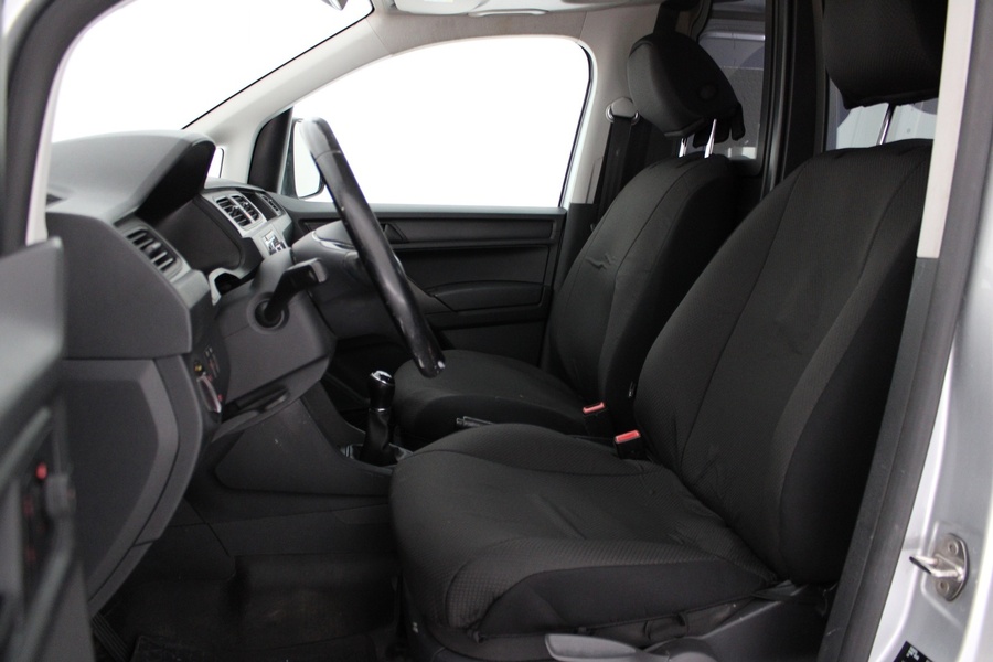 Volkswagen Caddy Maxi vaihtoauto