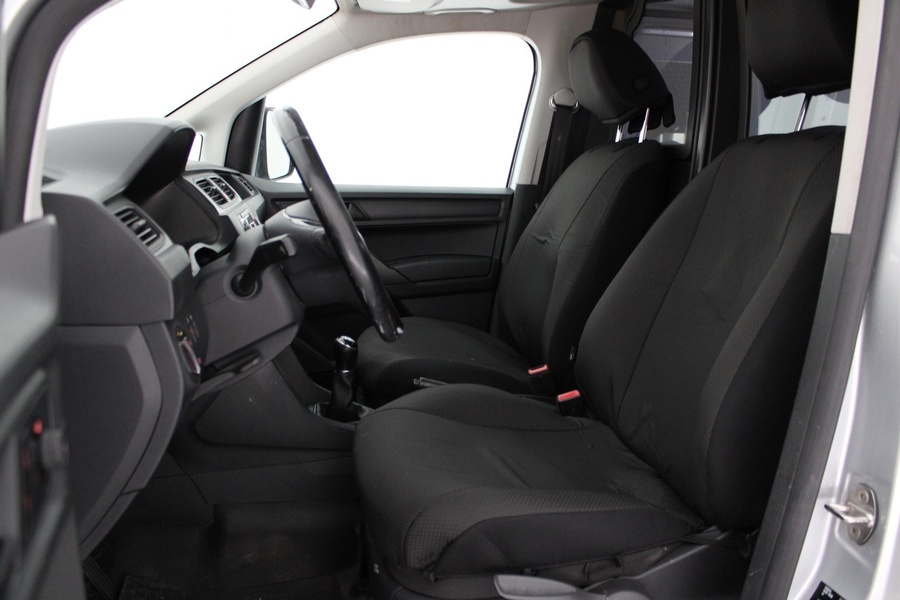 Volkswagen Caddy Maxi vaihtoauto