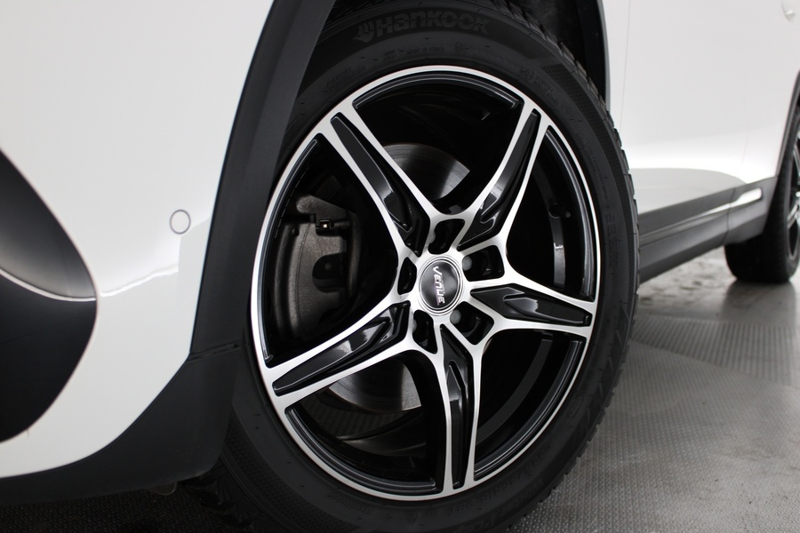 Mercedes-Benz EQA vaihtoauto